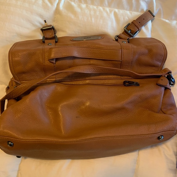 Danier leather - Picture 2 of 2